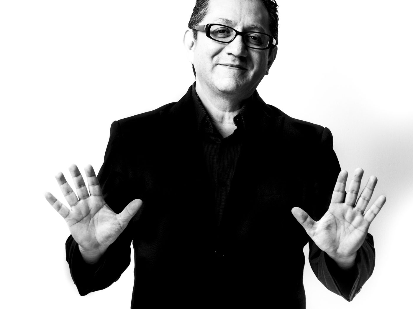 Héctor Infanzón, retrato